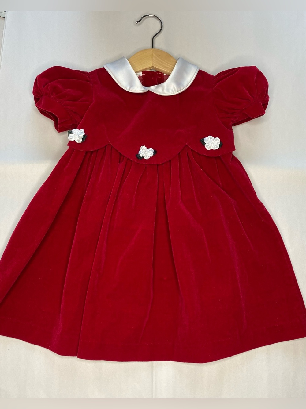 Velvet red with White Peter Pan collar Dress Size 2T Festive Photo Fall Winter